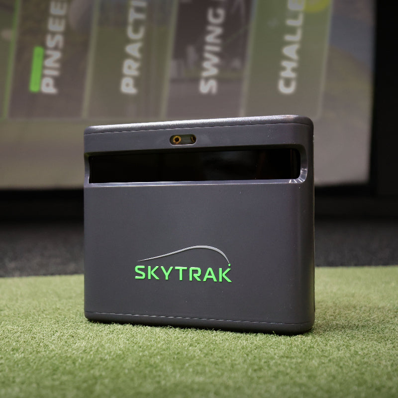 SkyTrak ST MAX Launch Monitor