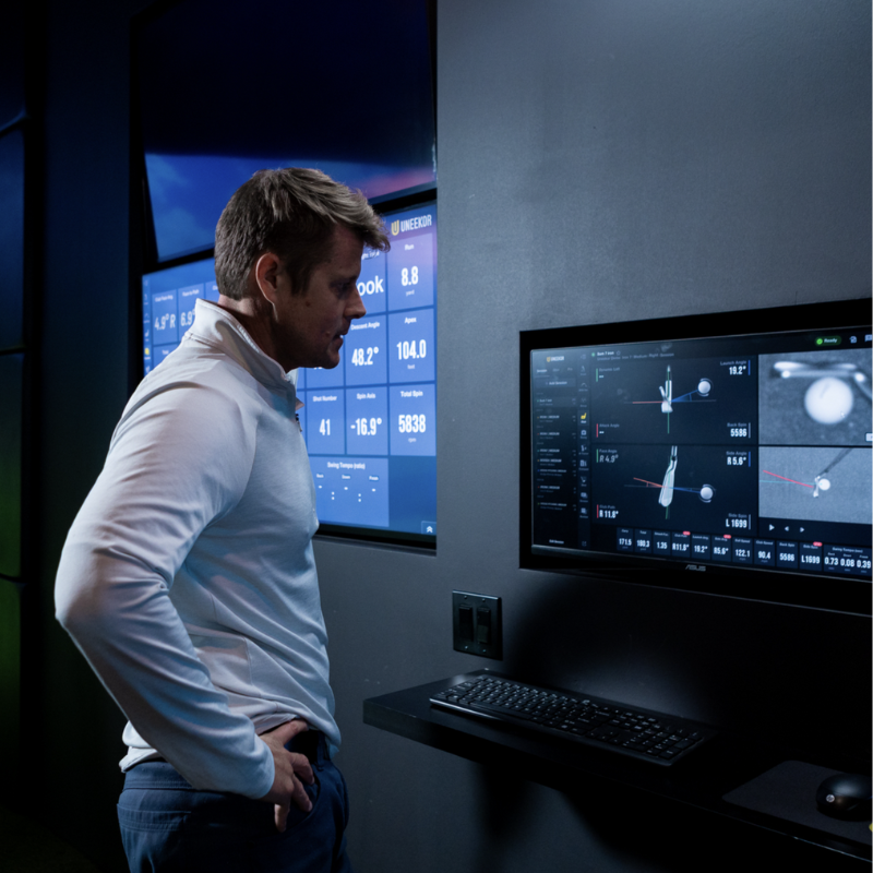 Uneekor EYE XR Launch Monitor