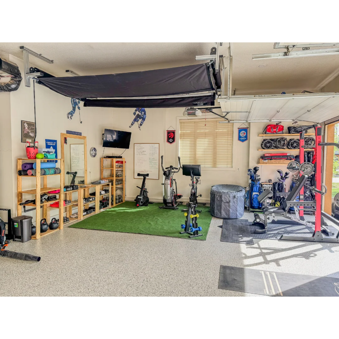 The SportScreen Vanish Series Retractable Golf Enclosure The SportScreen