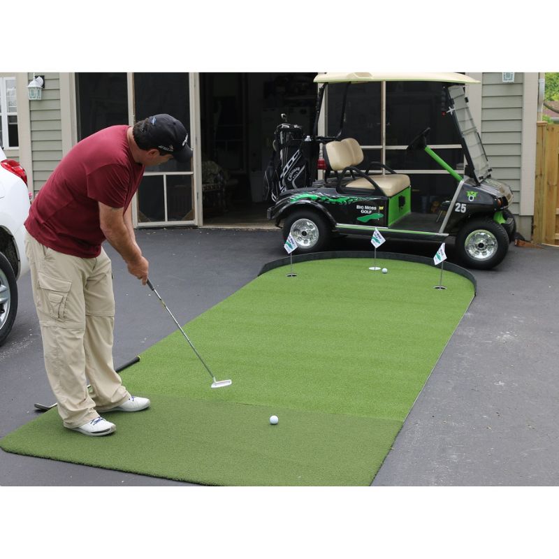 Big Moss Golf Commander Patio Series Putting & Chipping Green Big Moss Golf