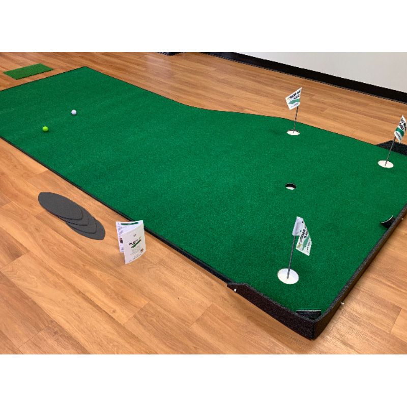Big Moss Golf Country Club 615 V2 Putting Green Big Moss Golf