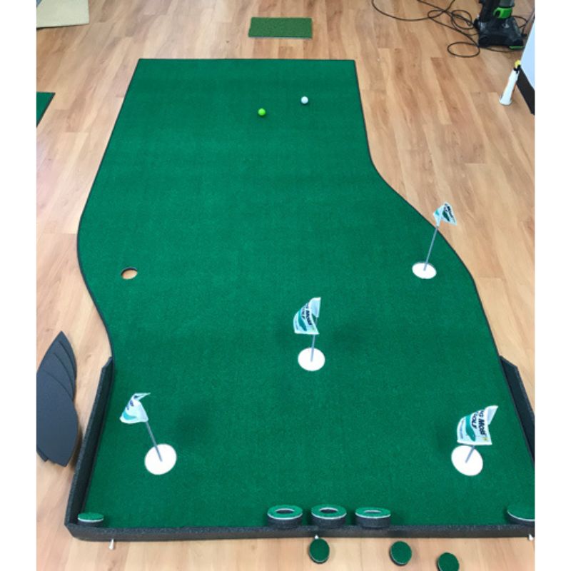 Big Moss Golf The Natural V2 Putting Green Big Moss Golf