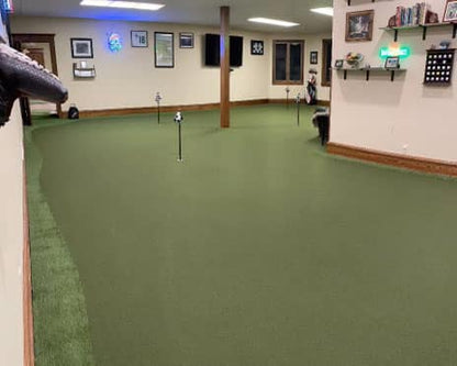 Big Moss Commander 1 Level Stand Alone Putting Green - View 6