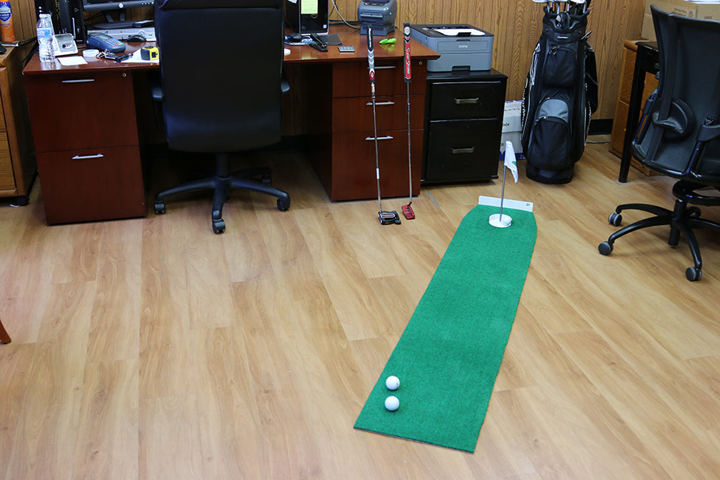 Big Moss Office Fit Putting Green (6) - View 2