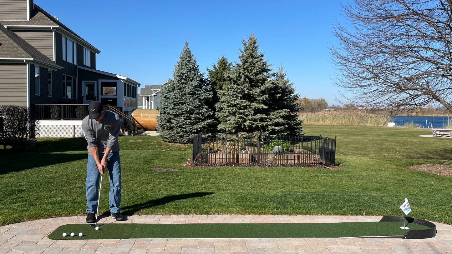 Big Moss Commander Patio Series Putting & Chipping Green (2'x15') - View 2